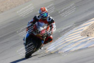 media/Jan-08-2022-SoCal Trackdays (Sat) [[1ec2777125]]/Turn 10 (2pm)/